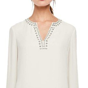 Women's shirt with decorative rivets